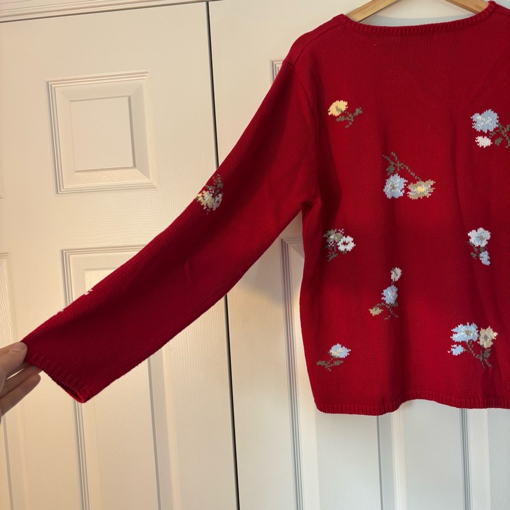 Vintage Eddie Bauer Red Floral Cotton Embroidered Sweater Preppy Granny Cottage - Picture 7 of 7